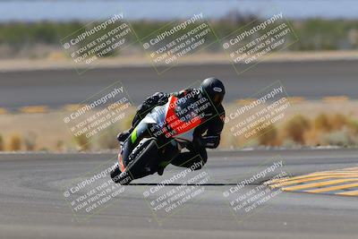 media/Oct-08-2022-SoCal Trackdays (Sat) [[1fc3beec89]]/Turn 14 (1050am)/